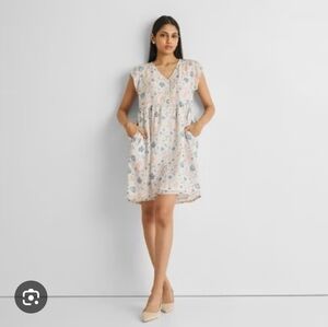 Reistor Cap Sleeved Short floral Dress Size L